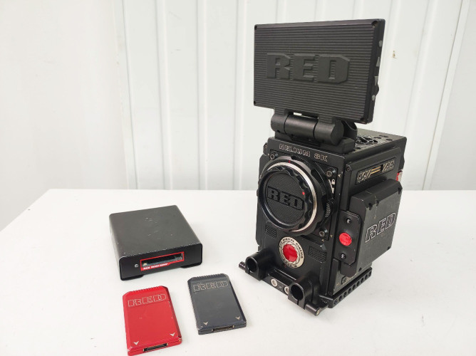 RED EPIC-W HELIUM 8K S35 - image #1