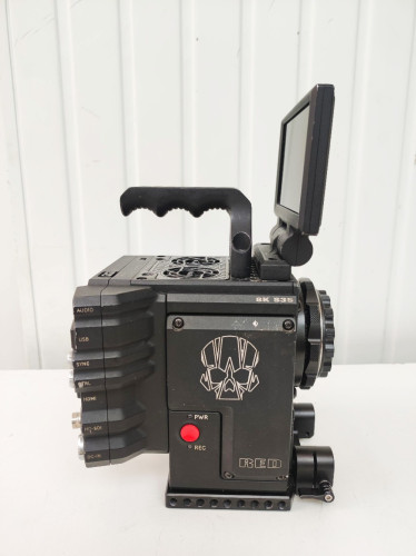 RED EPIC-W HELIUM 8K S35 - image #4