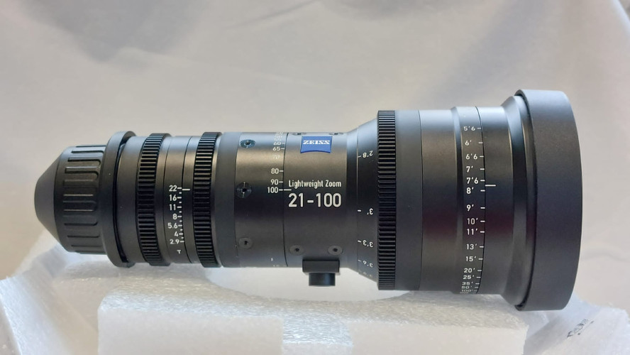 Carl Zeiss ZEISS Lightweight Film Zoom LWZ.3. 21-100 mm/T2.9 zoom lens – S-35 coverage, PL mount; new in original carton. - image #4