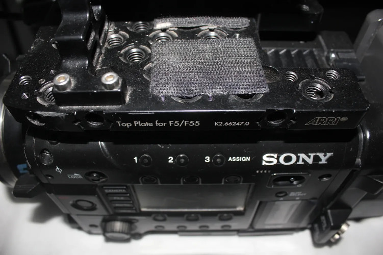 SONY Sony PMW-F5 4K + View Finder Sony DVF-EL100 + plate Arry top plate for F5 F55 - image #1