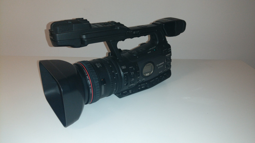 Canon XF305 - image #1