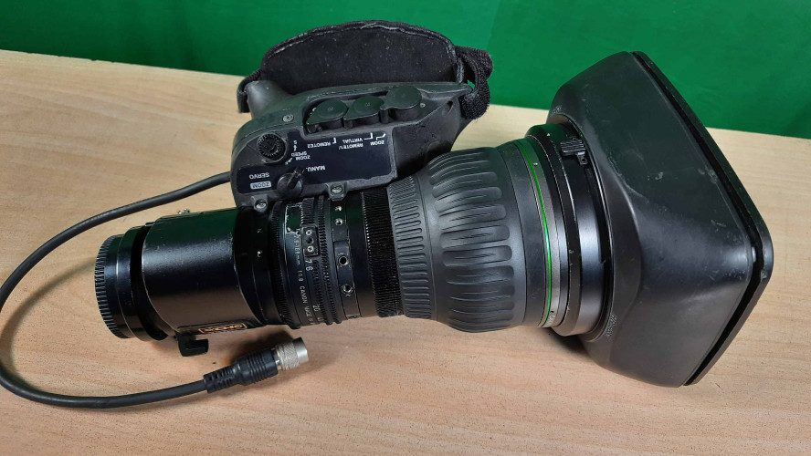 Canon HJ22 x 7.6 B IRSE semi servo HD zoom lens with B4 mount - image #2