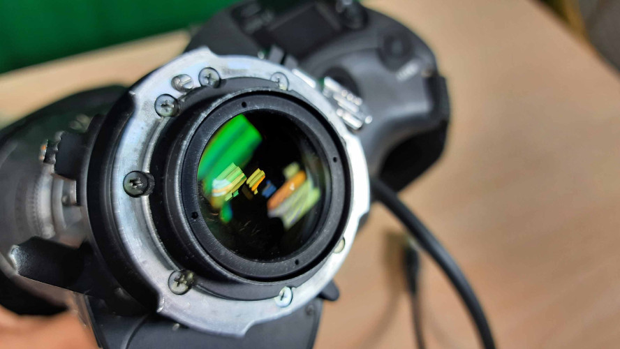 Canon HJ22 x 7.6 B IRSE semi servo HD zoom lens with B4 mount - image #4