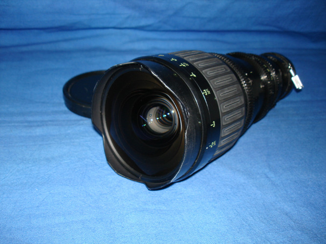 KLL-SC HJ11x4.7 KLL-SC wide angle Film Style HD zoom lens with T stops and low focus breathing - image #3