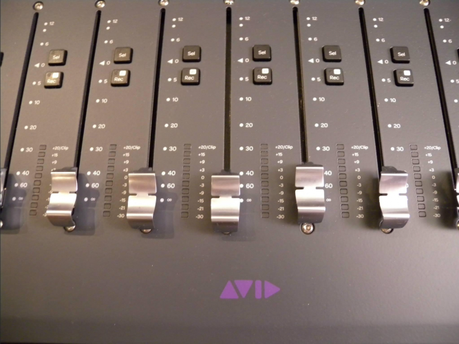 Avid Avid S6/M40/32/9D audio/video post production console for Pro Tools, Logic, Nuendo. - image #2