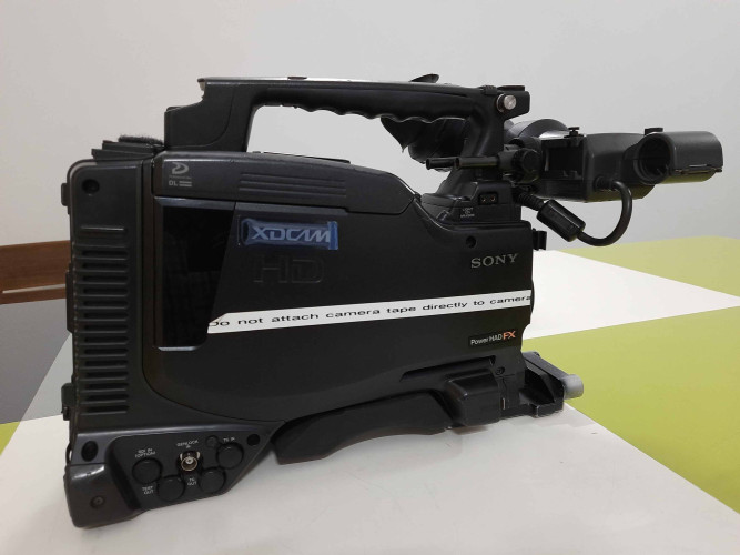 Sony PDW700 XDCAM Full HD camcorder - image #3