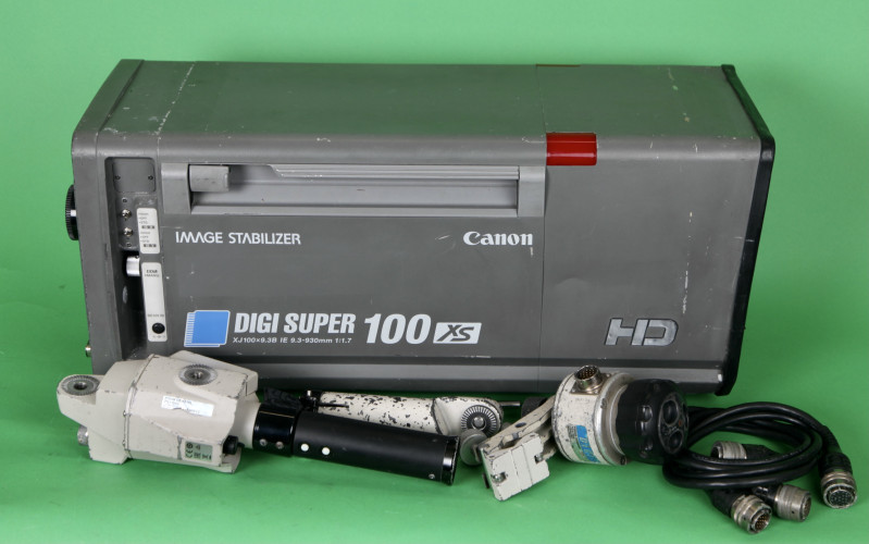 Canon XJ100x9.3 HD Digi Super