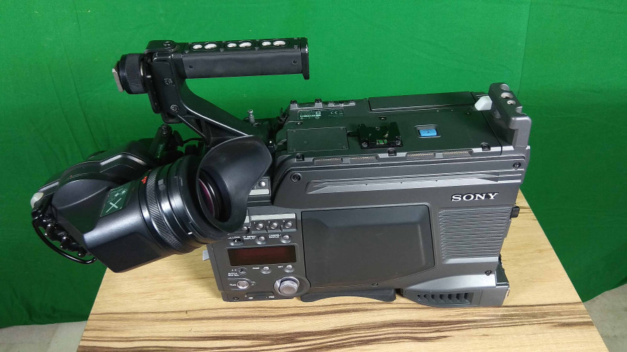 Sony SRW9000 HDCAM SP 4:4:4 camera - image #1