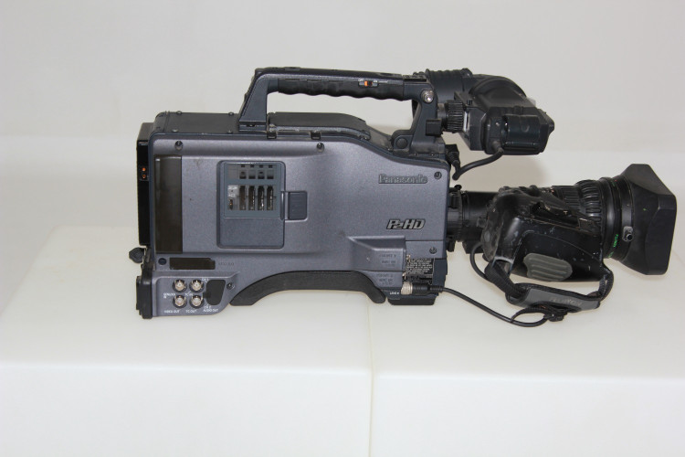 Panasonic HPX-500+ Fujinon A18X7.6BERM-M48 anton bauer - image #4