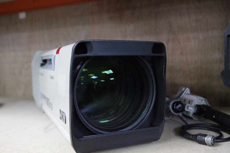 Canon DIGISUPER 86 II TELE xs Box Lens - image #4