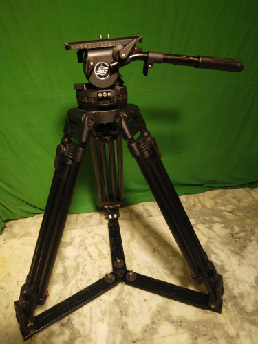 Sachtler Video 25 Plus tripod head, carbon fiber legs and replacement spreader for sale, as a set. - image #1