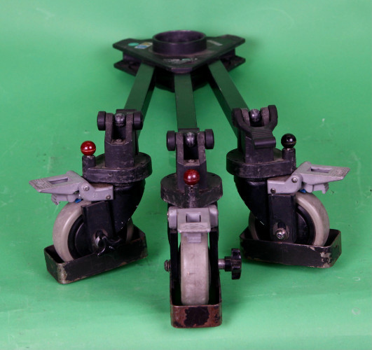 Vinten Dolly ENG Studio - image #1