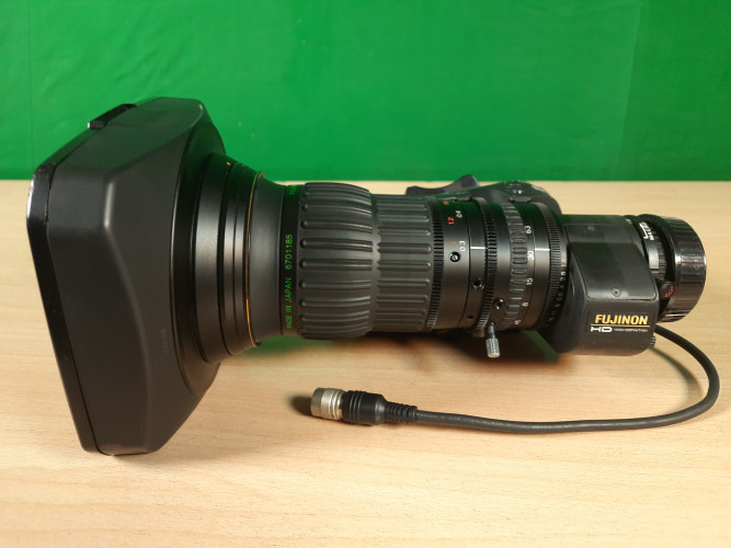 Fujinon HA14 X 4.5 BERM-M58B semi servo zoom lens, - image #3