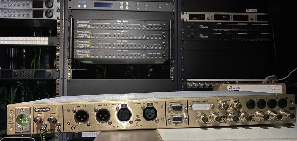 Telecast Copperhead Camera Back & Base Station - image #1