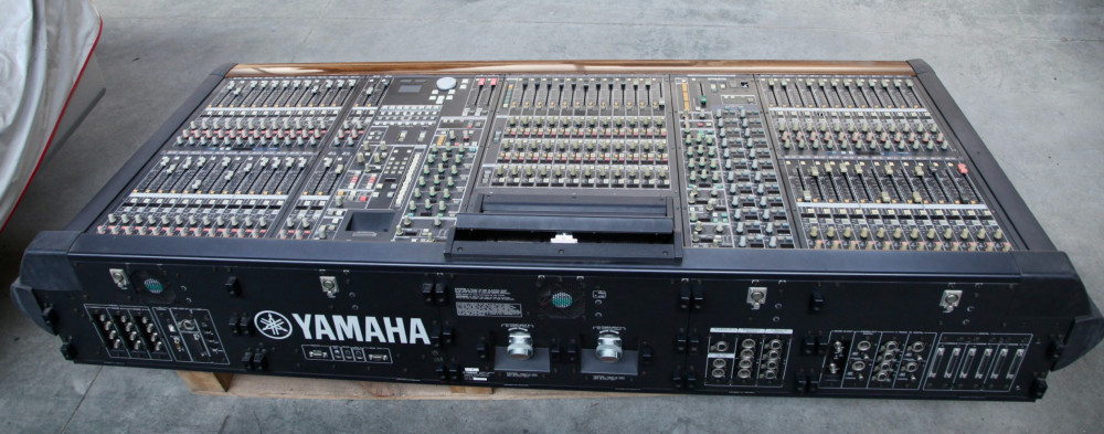 Yamaha PM1D - image #5