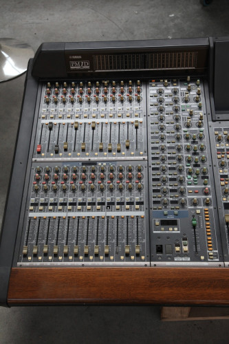 Yamaha PM1D - image #2