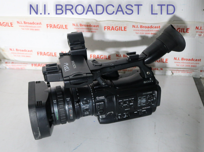 sony pmw200 SXS HD camcorder with lens - image #4