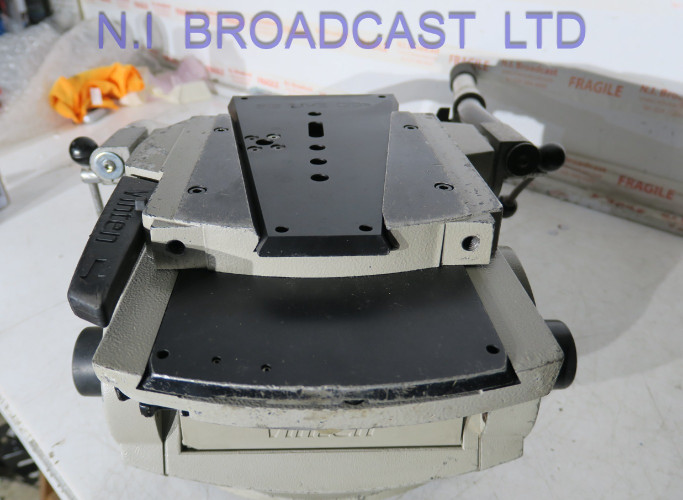 Vinten Vector 70 tripd head (70kg payload) - image #4