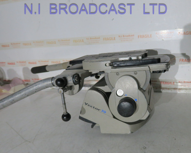 Vinten Vector 70 tripd head (70kg payload) - image #3