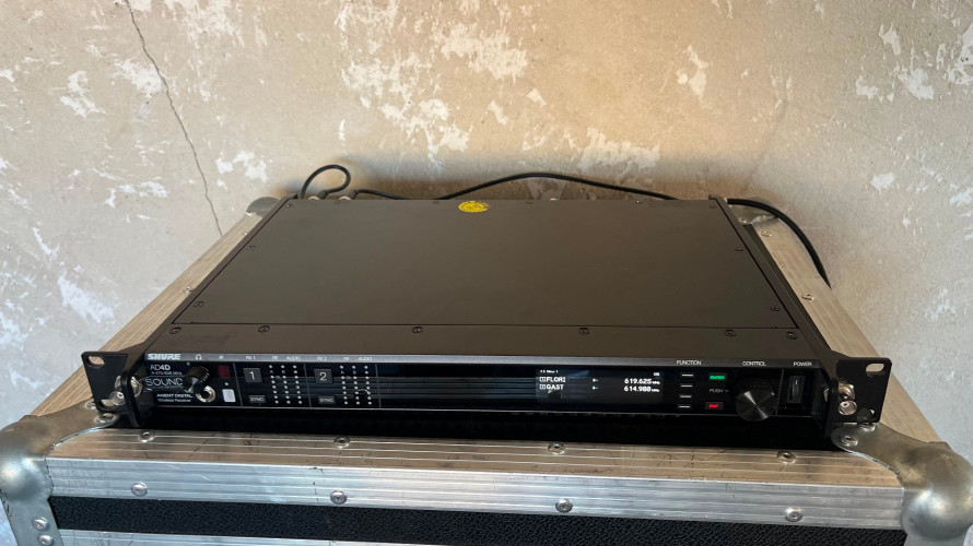 Shure Axient Digital Dual Receiver AD4D & Handheld Transmitter AD2 - image #1