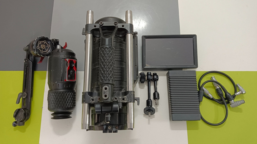 Red ONE professional film and broadcast camera with 4K recording - image #5