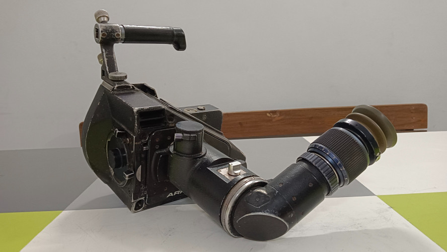 Arri 35 III professional film camera with viewfinder, - image #3