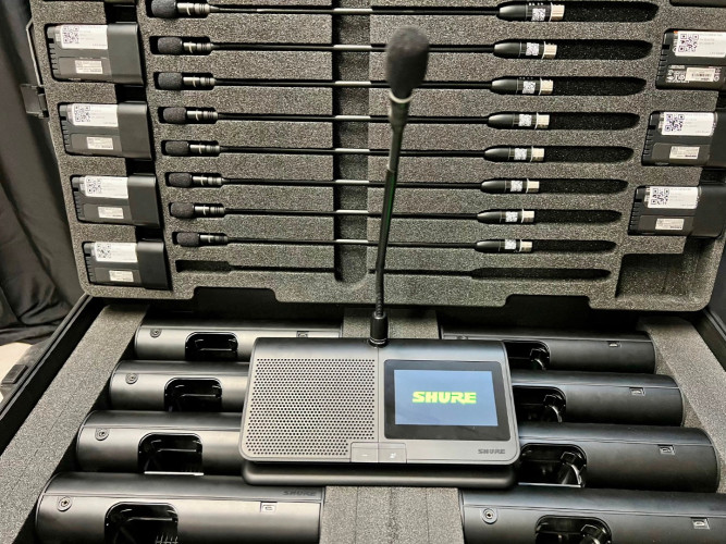 Shure Microflex wireless desk intercom - set of 10 - image #1