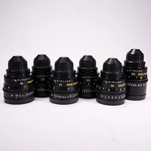 ARRI Zeiss Ultra Primes 16mm, 24mm, 32mm, 50mm, 85mm, 135mm, PL Mount, Case - image #1