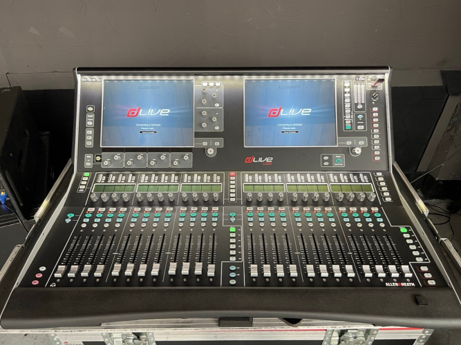 Allen & Heath C3500 - image #1