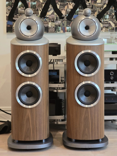 B&W (Bowers & Wilkins) 802D4 - image #1