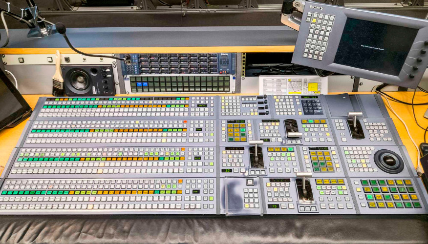 SONY MVS-7000X - image #1