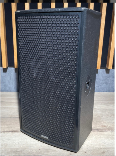 Adamson Point 12 60×40 set - image #1