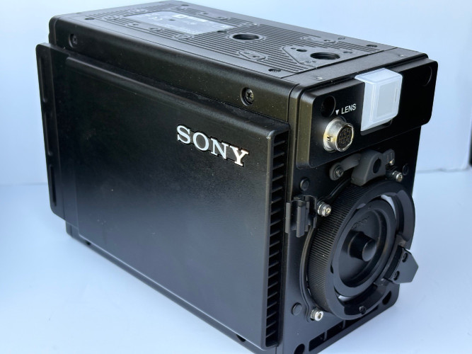 sony HDC-P50 - image #1