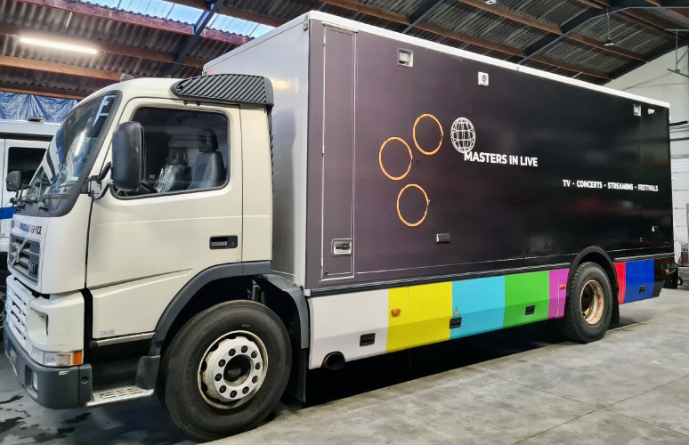 OB Truck Volvo – Ready for TV & Event Productions Volvo FM7 FM 4x2R 7.1 - image #1