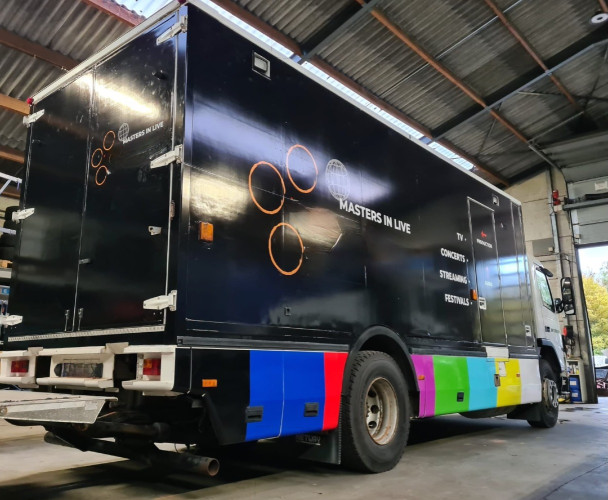 OB Truck Volvo – Ready for TV & Event Productions Volvo FM7 FM 4x2R 7.1 - image #3
