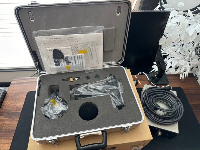 Sony C800G Tube Mic (2022 Purchase) – Complete with Box - image #1