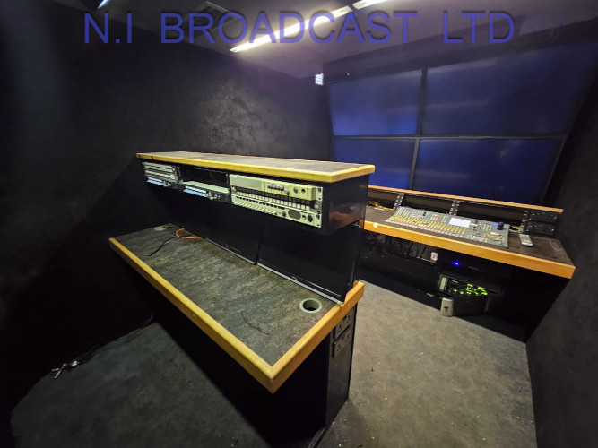 Mercedes 3 room 12 camera outside broadcast OBvan, (sony, RTS, evs etc) 12 cameras, HD currently, - image #5