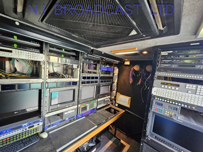 Mercedes 3 room 12 camera outside broadcast OBvan, (sony, RTS, evs etc) 12 cameras, HD currently, - image #9