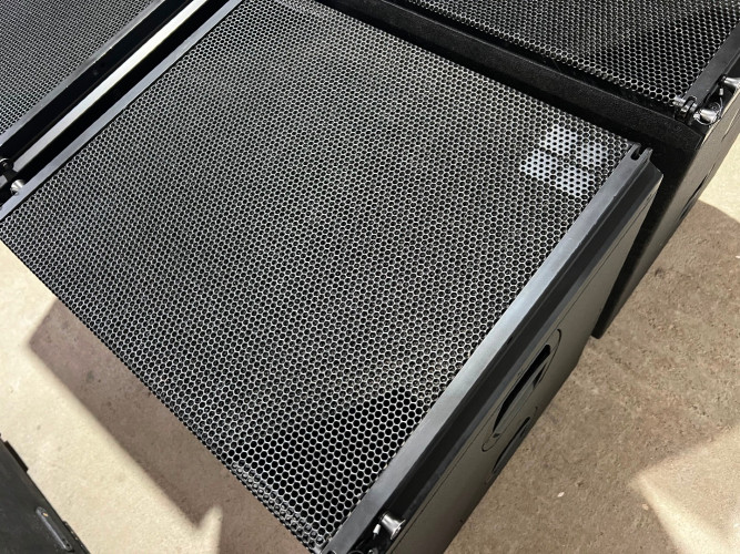 d&b Audiotechnik V-GSUB - image #1