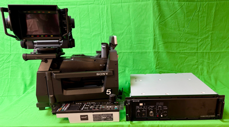 Sony HDC-2400 camera chain - image #1