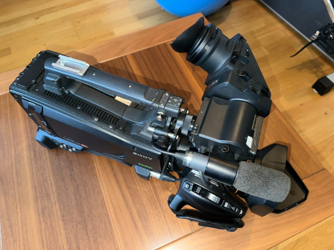 SONY PMW-350K XDCAM EX Camcorder with 16x LENS and PORTA BRACE carrying bag - image #6