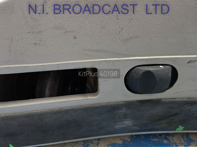 Vinten quartz 2 stage pedestals (80g payload) fully serviced - image #13