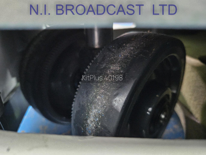 Vinten quartz 2 stage pedestals (80g payload) fully serviced - image #14