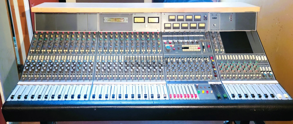 Neve 5300 Series Console – Visually Striking, 40+ Input Channels - image #1