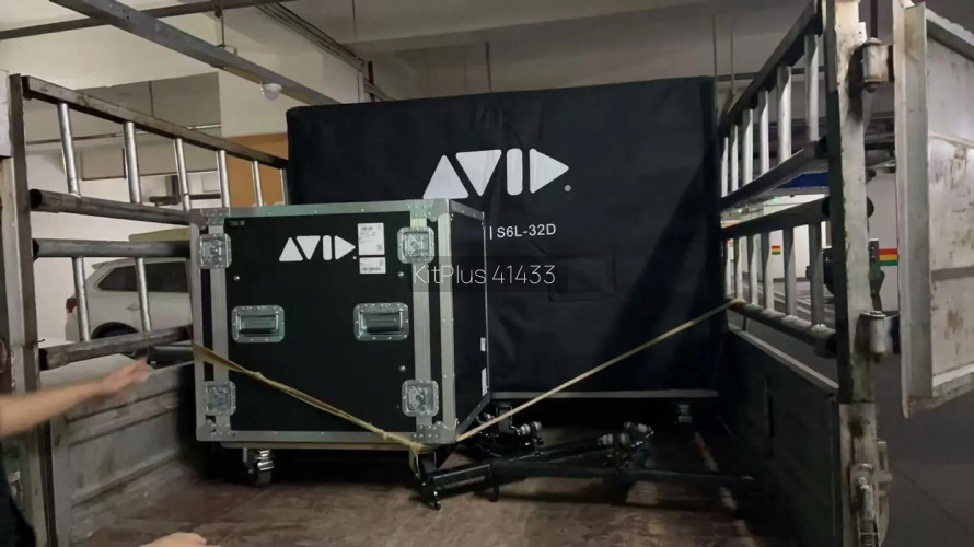 AVID Venue S6L - image #2