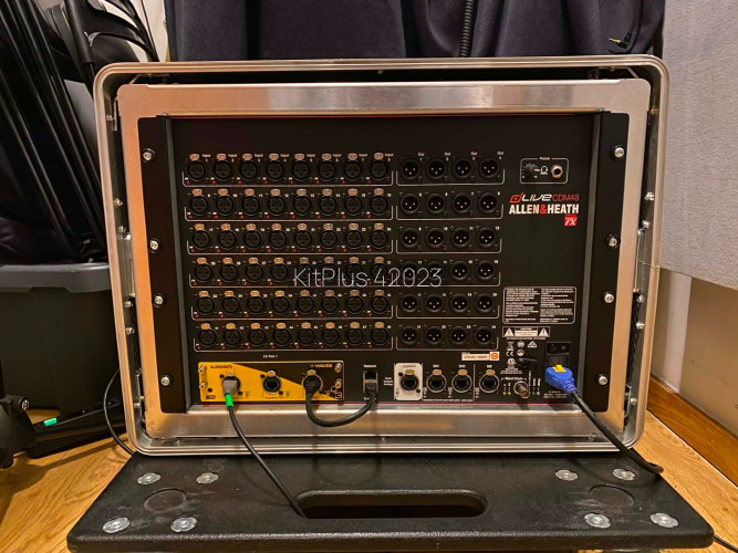 Allen&Heath CDM48 Mixrack - image #1