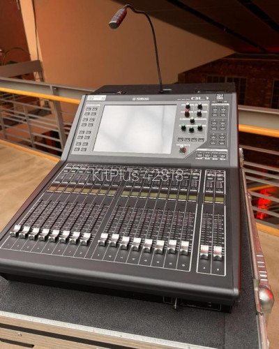 Yamaha QL1 - image #1