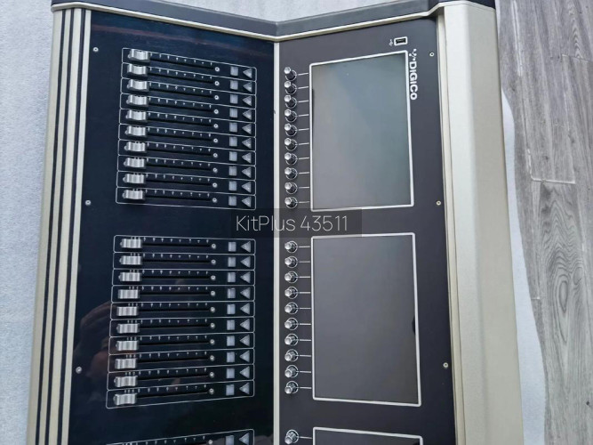 Digico S31 + D‑Rack + Flight Case - image #3