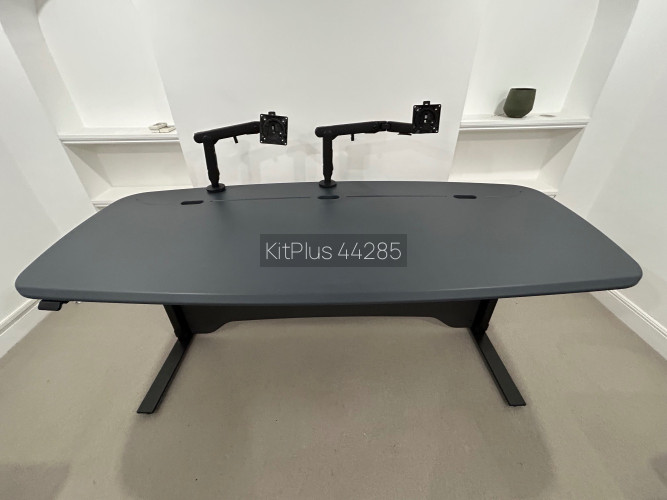 AKA Design ProView Desk - image #2