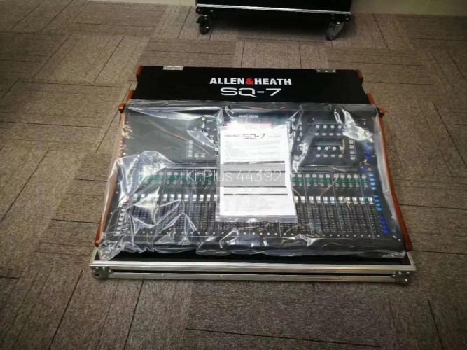 Allen & Heath SQ‑7 Digital Mixing Console (with Flight Case) - image #1